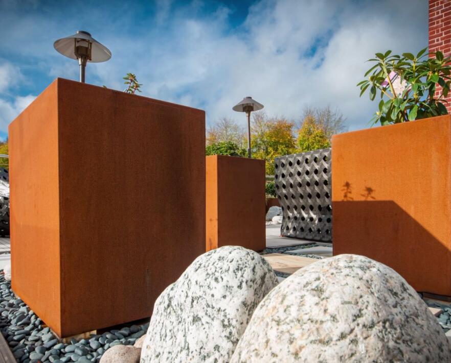 甘德锈钢板花箱